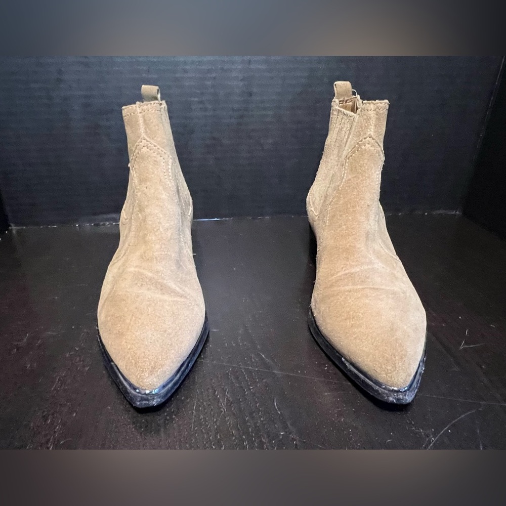 Mark Fisher Women’s tan Suede ankle boots size 6 - Picture 2 of 7